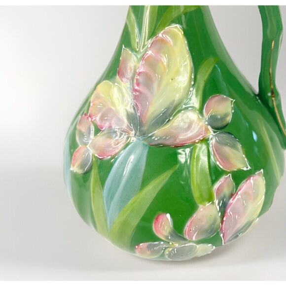 Vintage Moriage Hand Painted Textured Enamel Flowers Ewer Jug Vase 8” - Picture 6 of 7